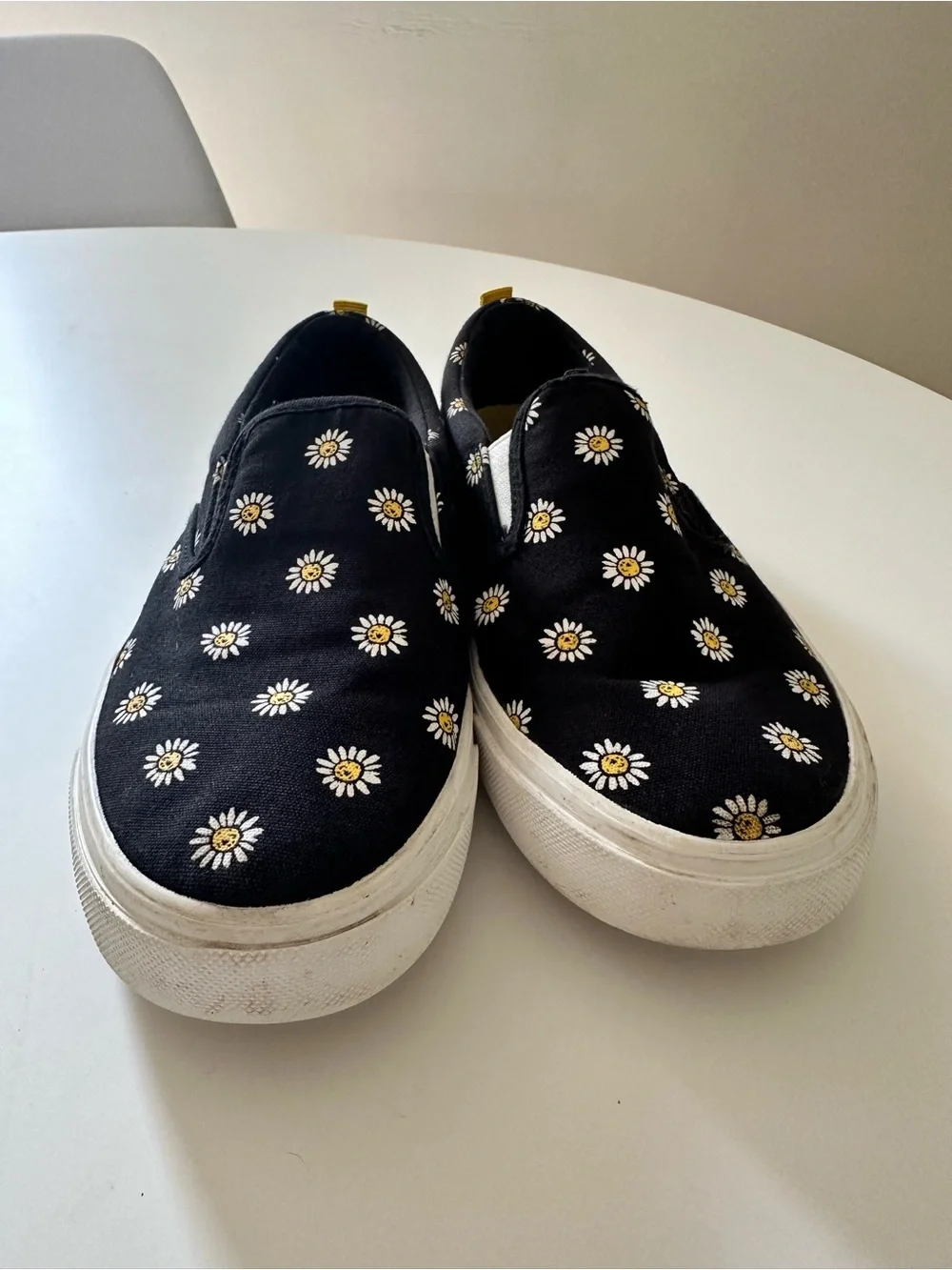 Old Navy Black Daisy Slip-On Sneakers for Kids